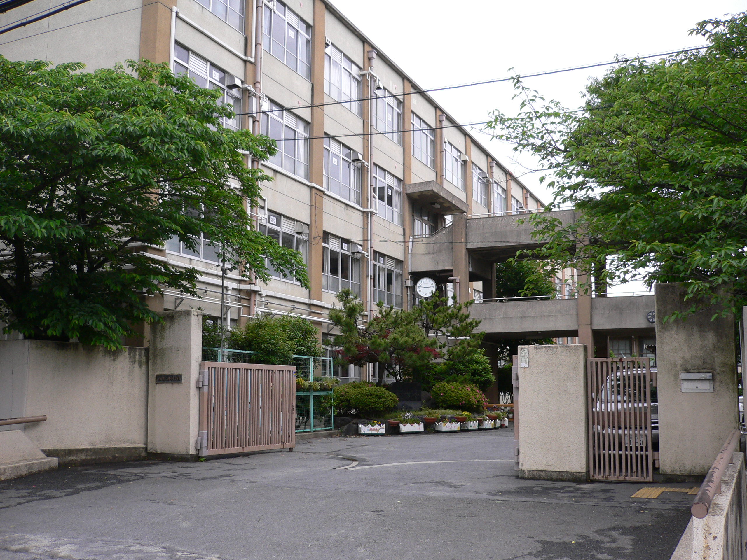 羽束師菱川町 周辺画像2