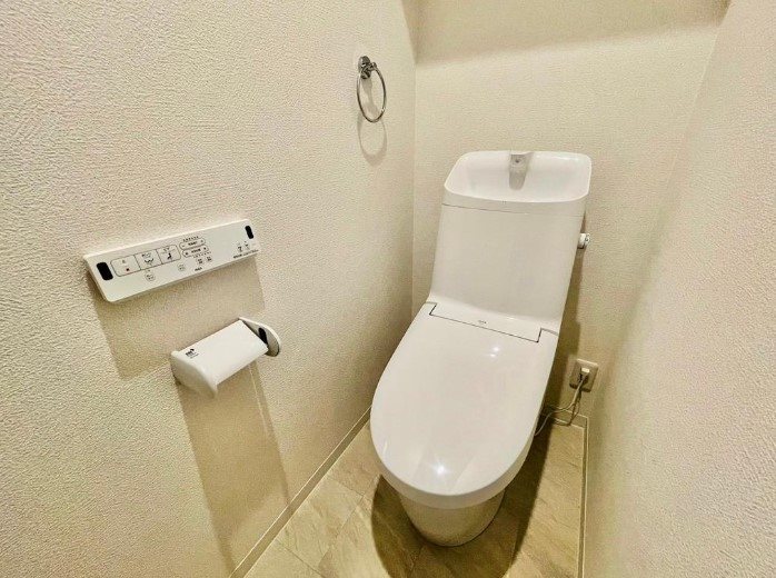 音羽草田町 その他