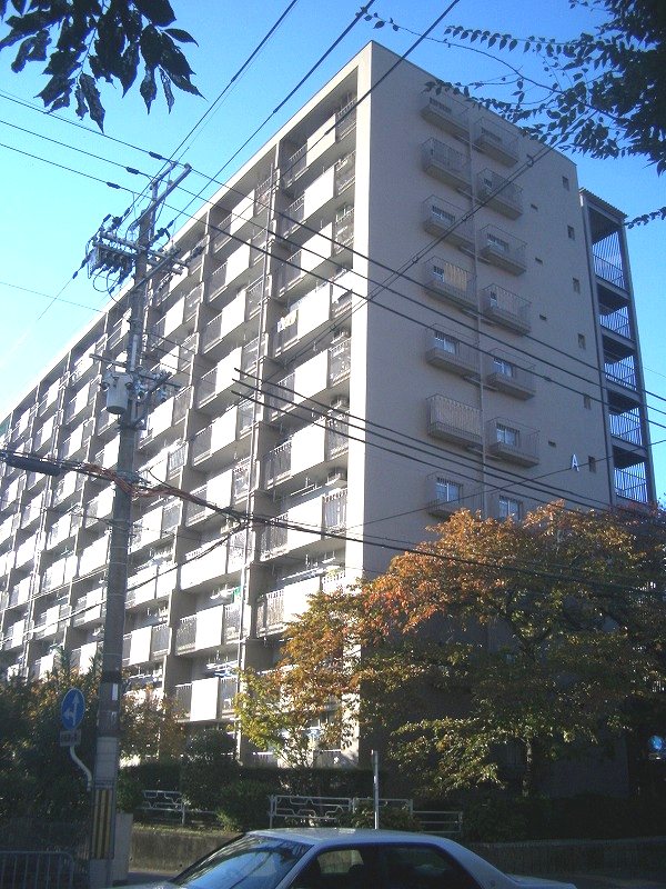 山科団地A棟 外観写真