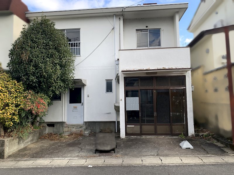西野山中鳥井町 外観写真
