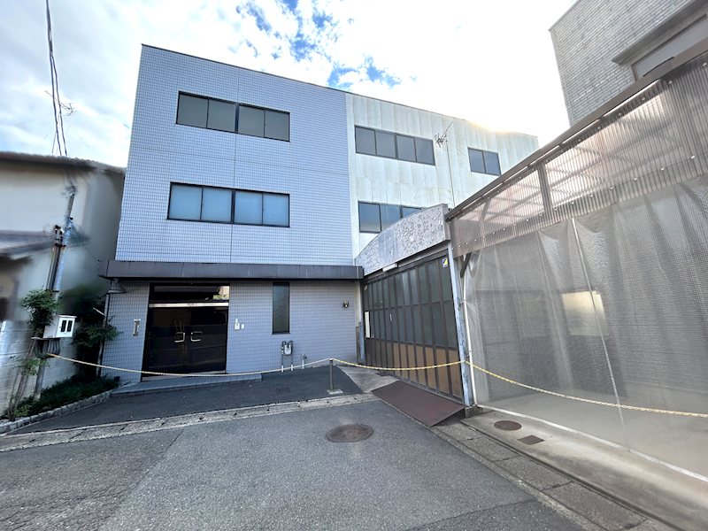 西野山中臣町 外観写真
