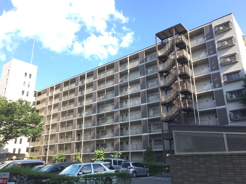 山科南団地E棟 外観写真