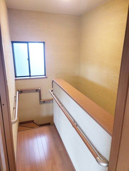 御陵中内町 その他