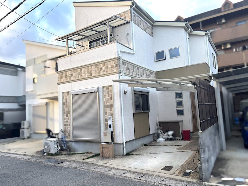 西野広見町 外観写真