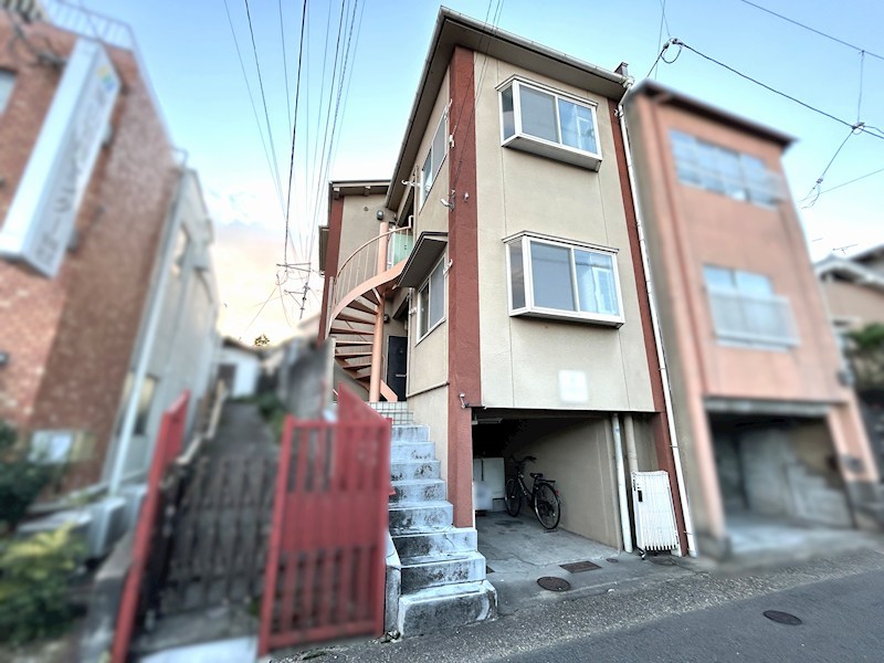 西野山中畑町 外観写真