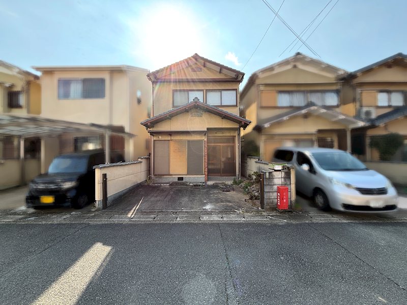 西野野色町 外観写真