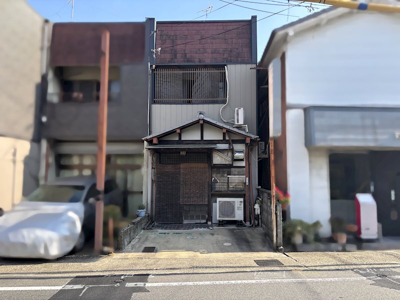 西野山中鳥井町 外観写真