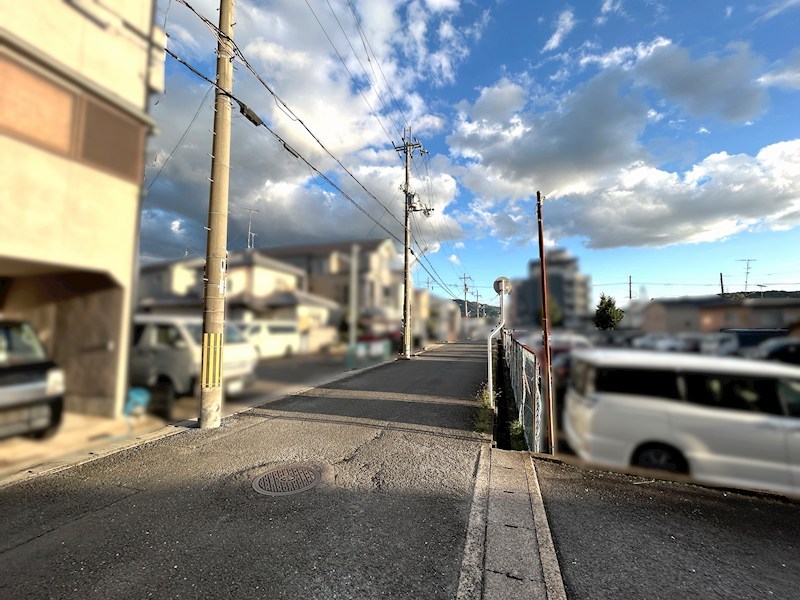 勧修寺西栗栖野町 その他