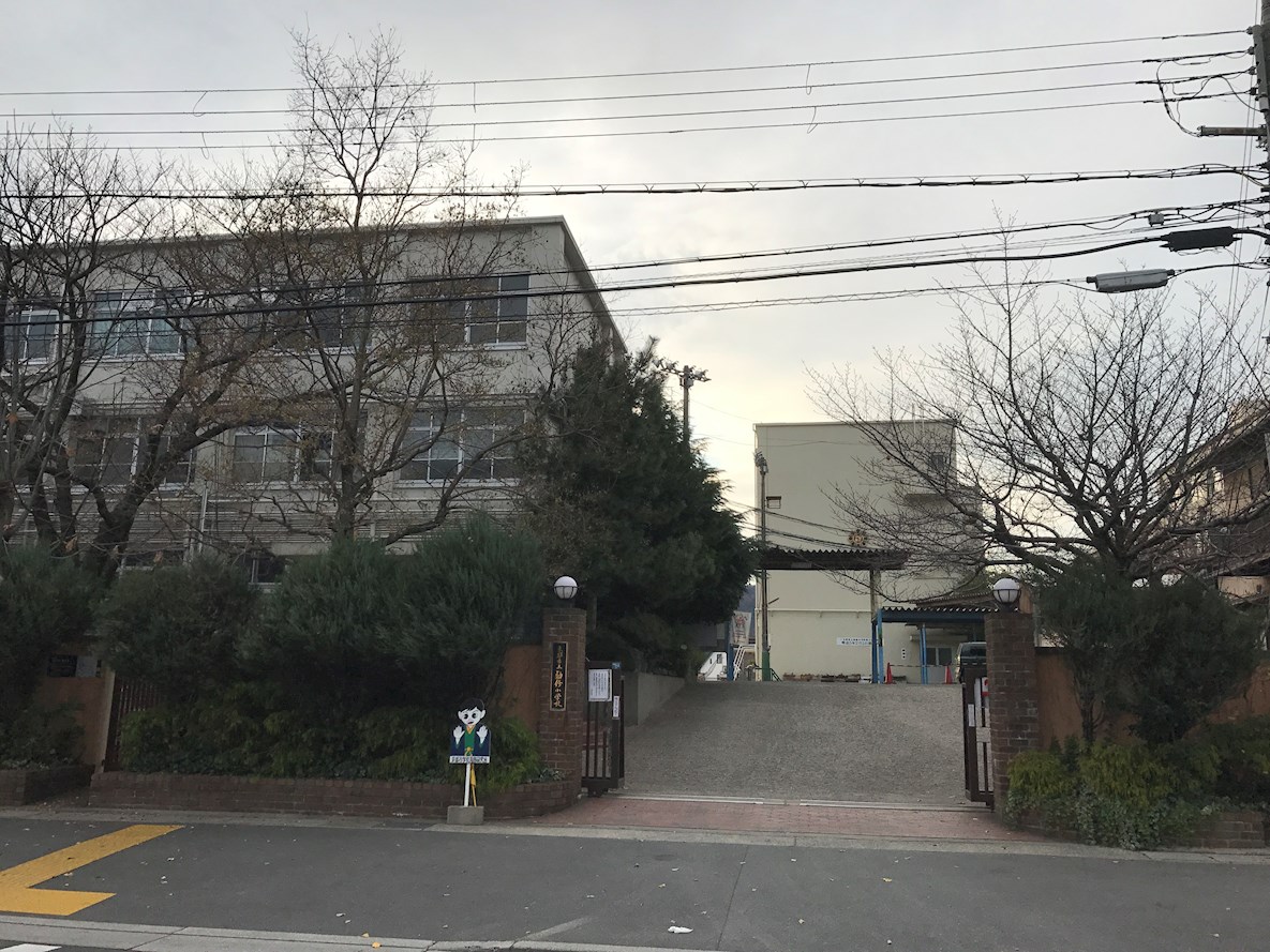 勧修寺西栗栖野町 周辺画像1