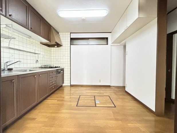 川田御出町 その他