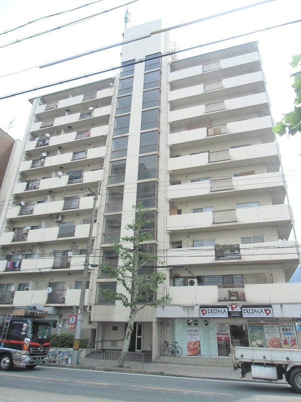 メイゾン山科 外観写真