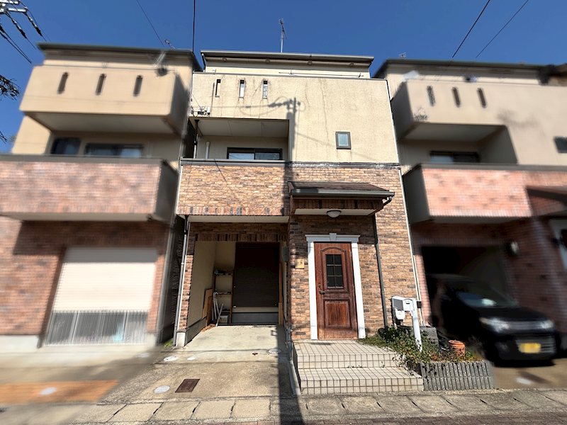 西野山百々町 外観写真