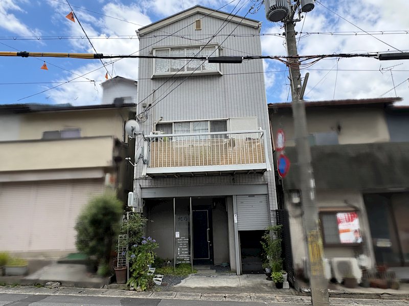 西野山中鳥井町 外観写真