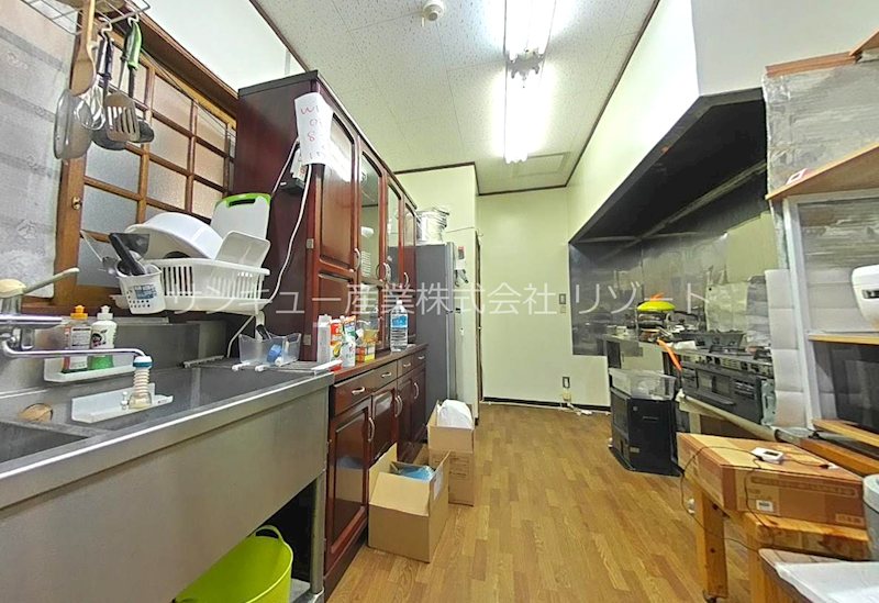 栃木県那須郡那須町湯本 内観写真（キッチン）
