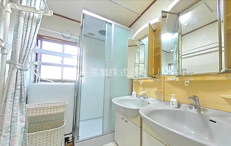 栃木県那須郡那須町湯本 内観写真（洗面台・洗面所）