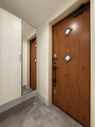 大田区中央２丁目中古戸建 現地写真（玄関）