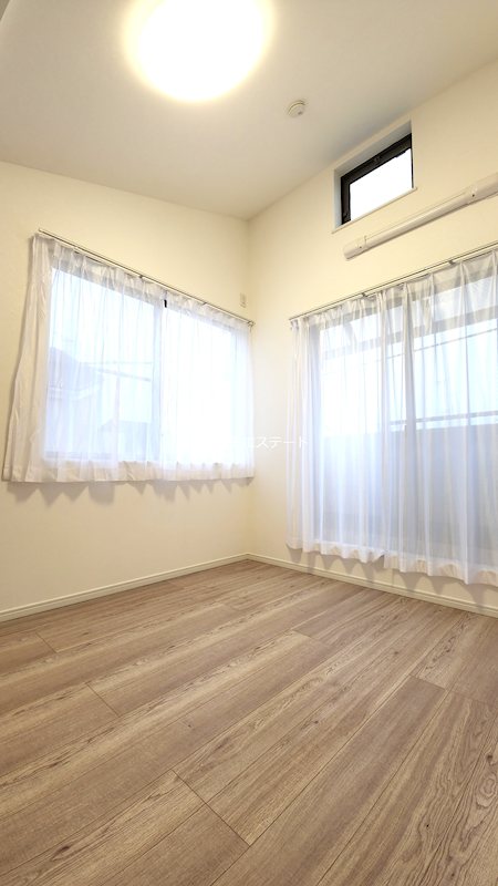大田区中央２丁目中古戸建 内観写真（寝室）