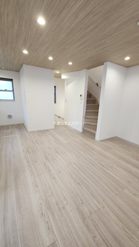 大田区中央２丁目中古戸建 内観写真（リビング）
