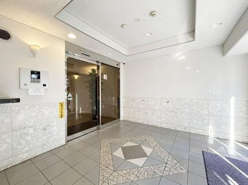 ヴィンテージ中野 共用部写真（エントランス）