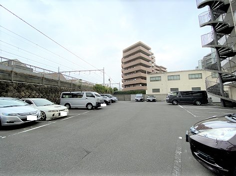 大森永谷マンション 共用部写真（駐車場）