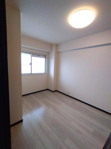 第２お花茶屋ダイヤモンドマンション 内観写真（寝室）