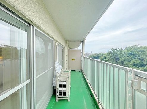 ネオコーポ南馬込 現地写真（バルコニー）