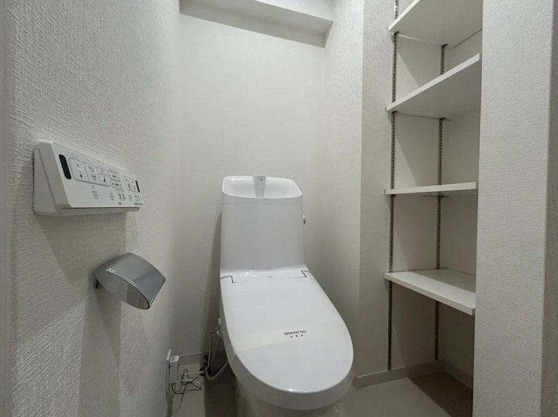 四谷御苑マンション 内観写真（トイレ）