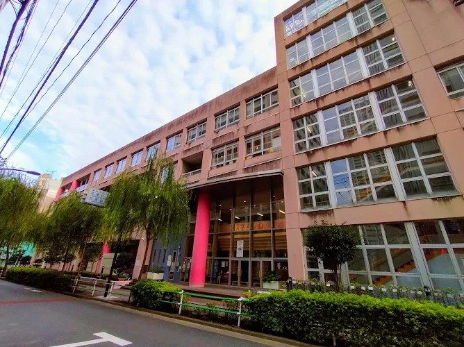 四谷御苑マンション 小学校