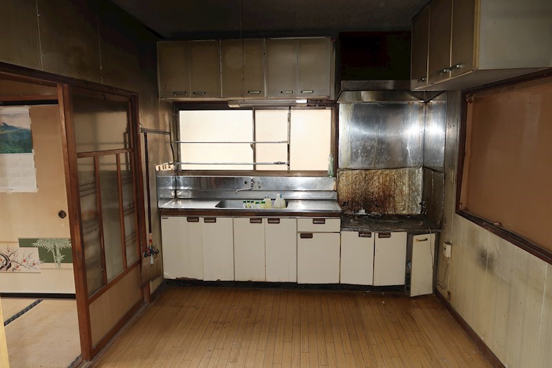 生坂村　中古住宅 内観写真（キッチン）