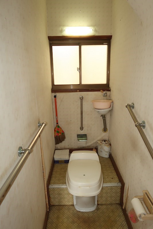生坂村　中古住宅 内観写真（トイレ）