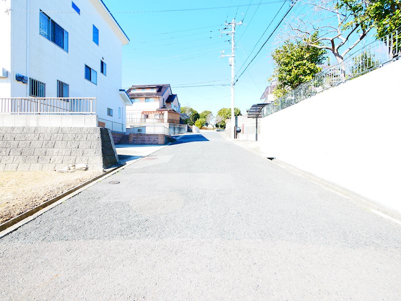 会瀬町２丁目１２番２ 現地写真（前面道路含む現地写真）