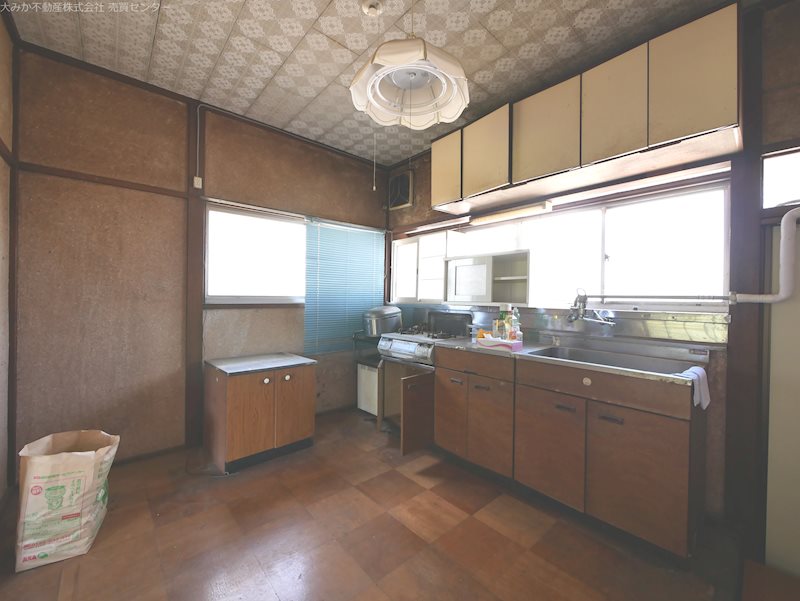 南高野町１丁目７５０番８ 内観写真（キッチン）