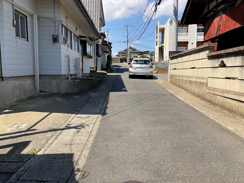 南高野町１丁目７５０番８ 現地写真（前面道路含む現地写真）