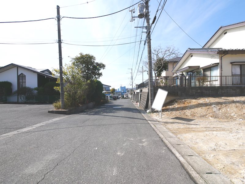 会瀬町２丁目１４番２１ 現地写真（前面道路含む現地写真）