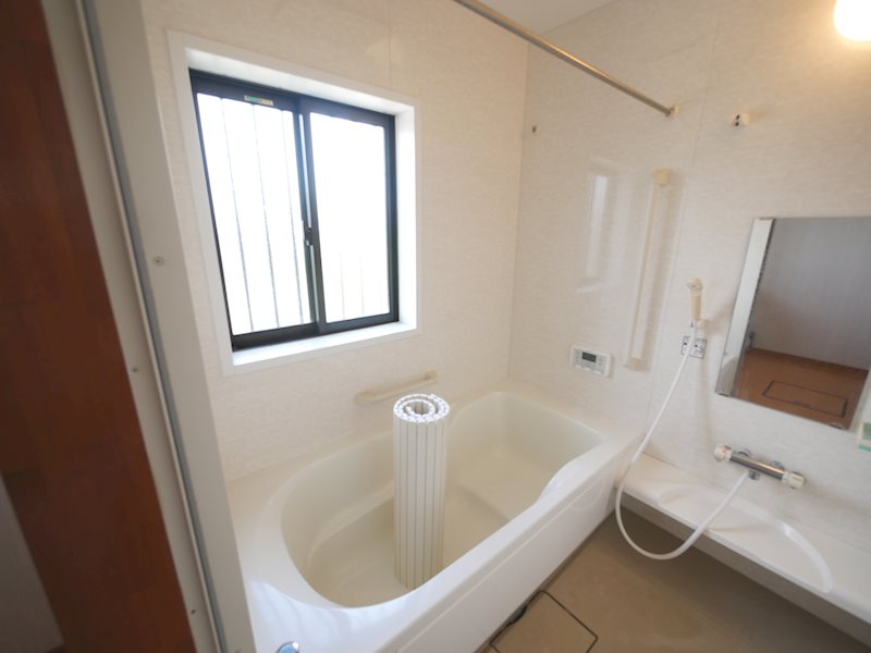 東多賀町５丁目３７７番１ 内観写真（浴室）