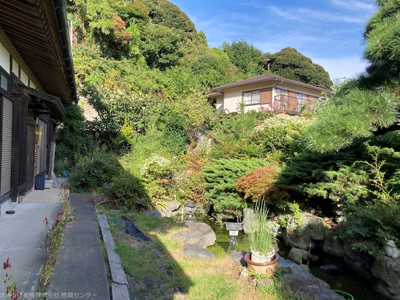 白銀町２丁目５０８番 現地写真（庭）
