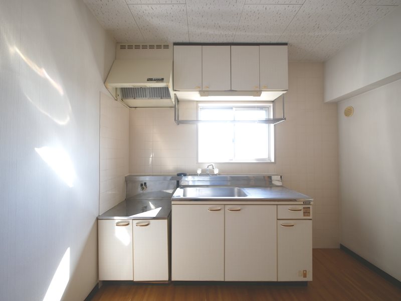 荒川マンション 内観写真（キッチン）