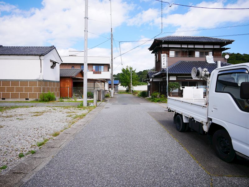 川尻町１丁目６７０番 現地写真（前面道路含む現地写真）