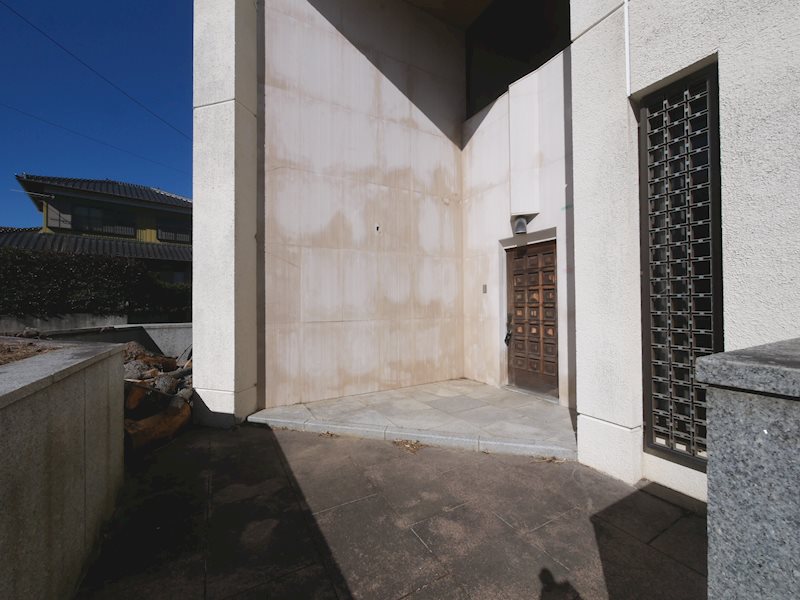 末広町５丁目４番１ 現地写真（玄関）