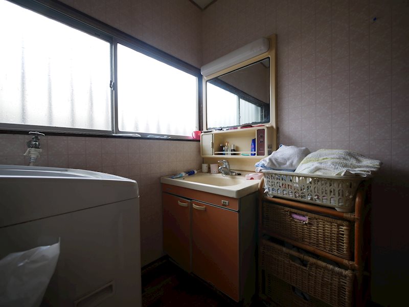 西成沢町２丁目２７１番 内観写真（洗面台・洗面所）