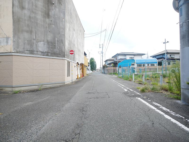 鹿島町１丁目７０番 現地写真（前面道路含む現地写真）