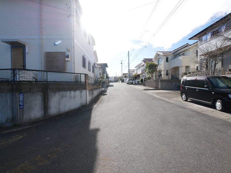 中成沢町２丁目１３０番、６番１０８ 現地写真（前面道路含む現地写真）