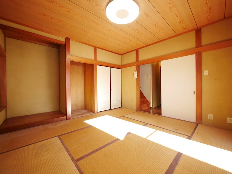 西成沢町１丁目４８番 内観写真（リビング以外の居室）