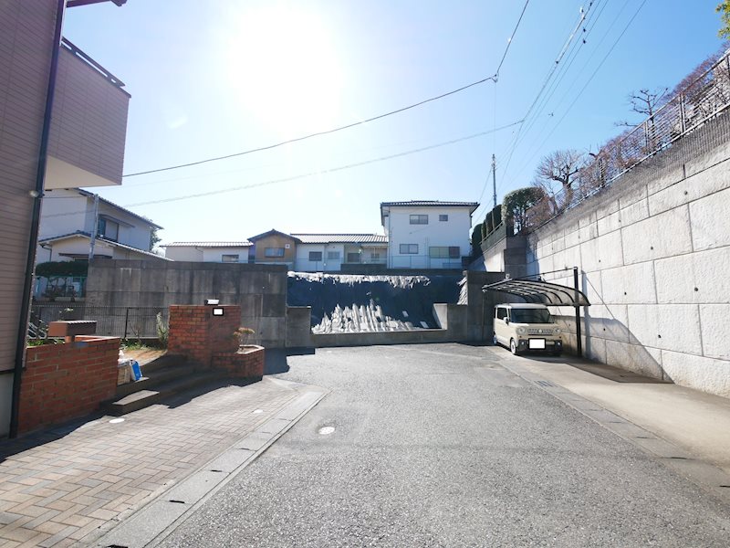 城南町２丁目６３番１１ 現地写真（前面道路含む現地写真）
