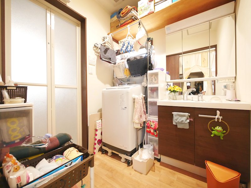 鮎川町２丁目２番１ 内観写真（洗面台・洗面所）