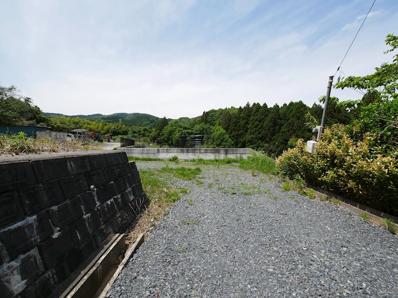 砂沢町字空窪７２７番２７ 現地写真（前面道路含む現地写真）