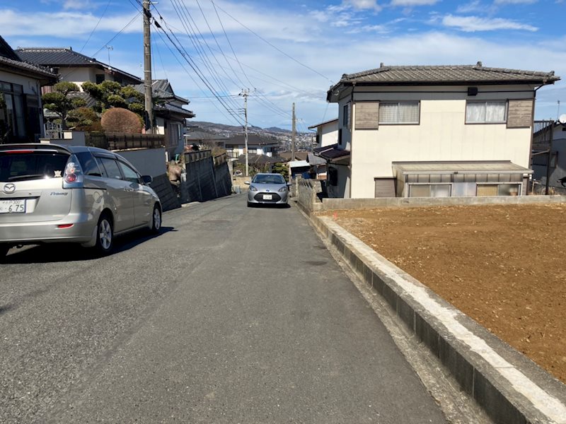 大沼町４丁目２１９番 現地写真（前面道路含む現地写真）