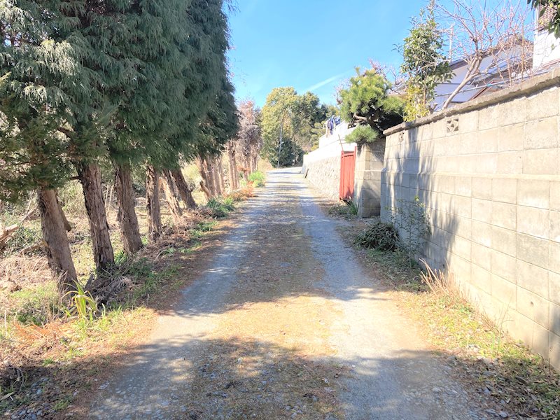 東大沼町２丁目２７番  現地写真（前面道路含む現地写真）