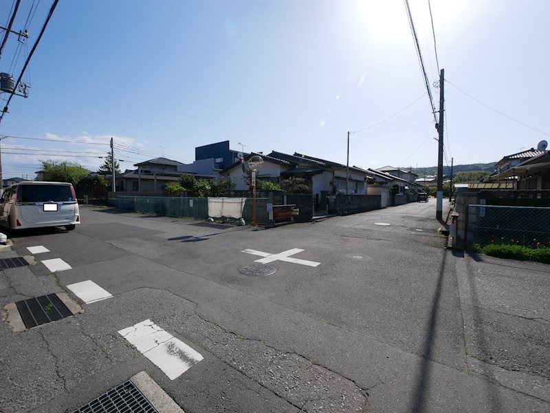 東大沼町２丁目６２１番  現地写真（前面道路含む現地写真）
