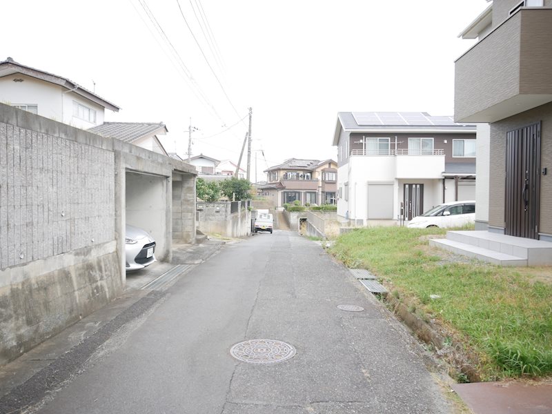 滑川本町３丁目２０番  現地写真（前面道路含む現地写真）